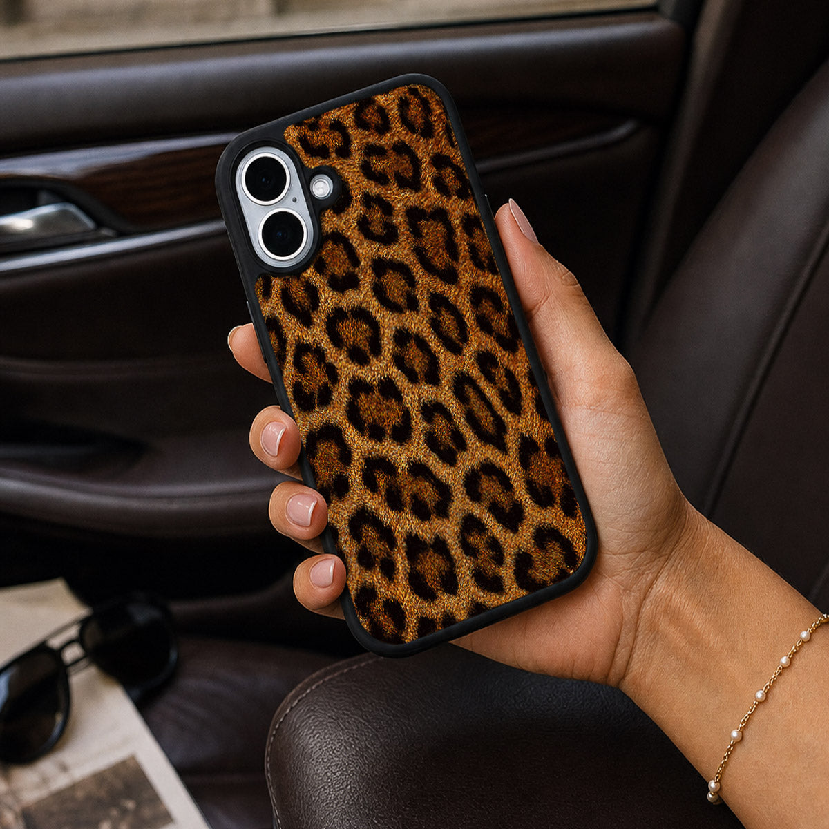 Animal Print Designer iPhone 16 Case – Classic Leopard | MagSafe — view 2