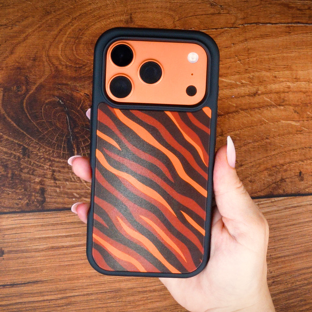 Tiger Trace iphone 17 pro max case
